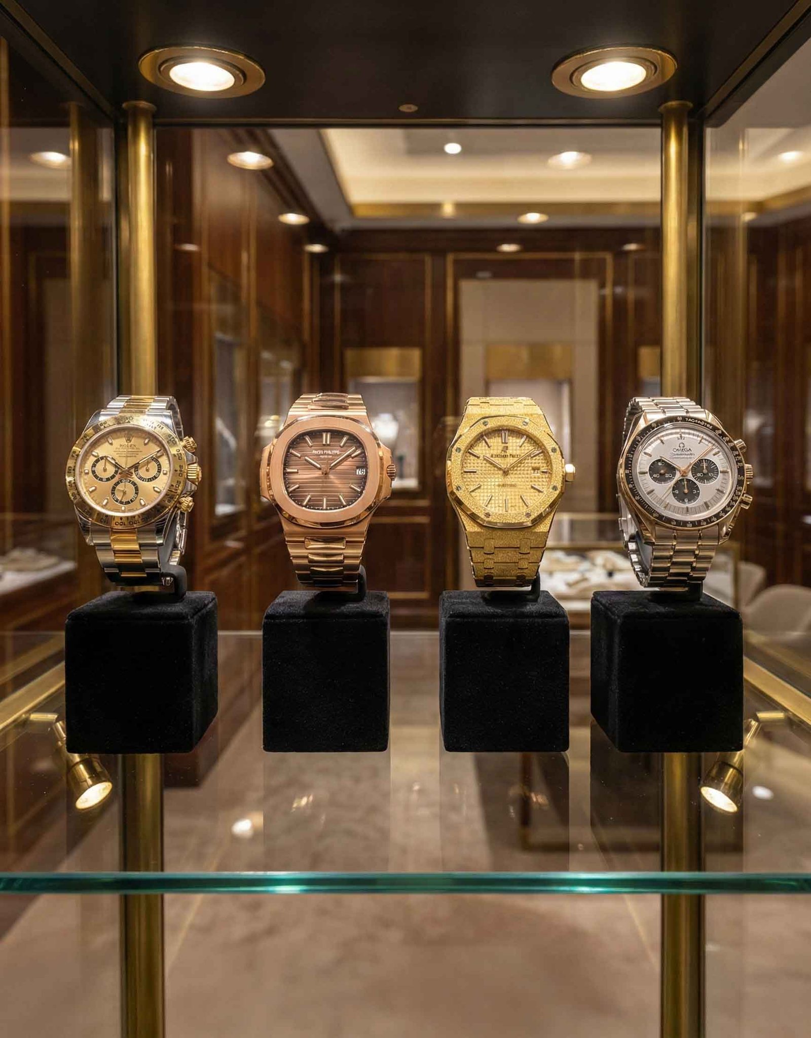 Luxusuhren Ankauf München - Professioneller Ankauf von Rolex, Omega, Cartier und anderen Luxusuhren bei GRÜNWALD GOLDHAUS